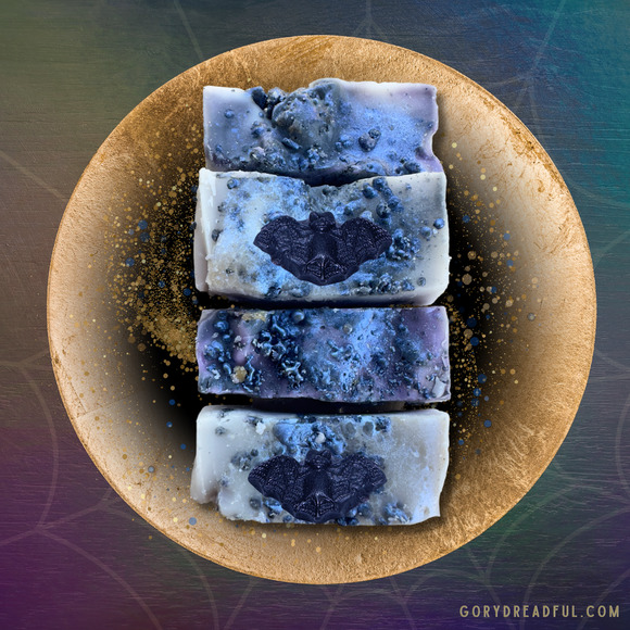 Fangs & Lace Wax Melt Chunkies: Cashmere Pink Sugar Scent - Picture 5 of 10